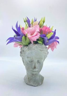 Venus head vase